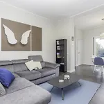 Elegant Apartment Metro A - By Openroma